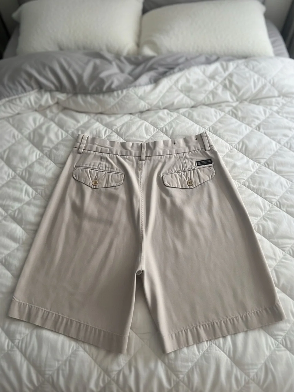 Banana Republic Men's Flat-Front Chino Shorts - Light Beige